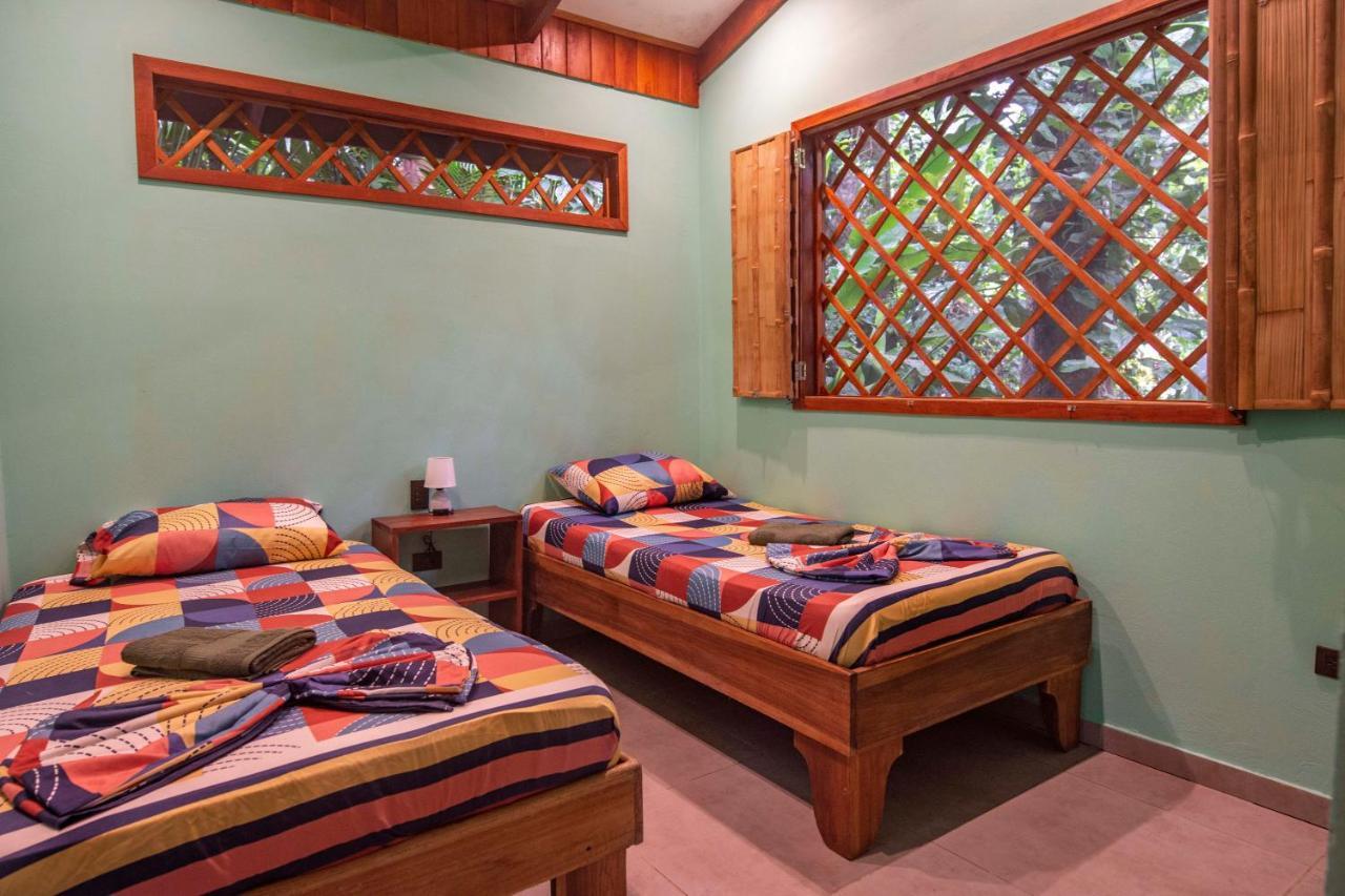 Puerto Viejo de Talamanca Villa Pina Dorada Dependencia Del Hotel Casa Merlin מראה חיצוני תמונה