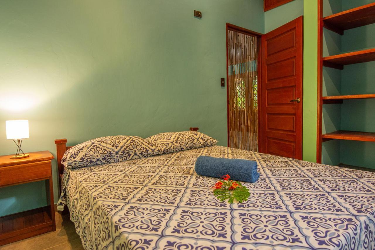 Puerto Viejo de Talamanca Villa Pina Dorada Dependencia Del Hotel Casa Merlin מראה חיצוני תמונה