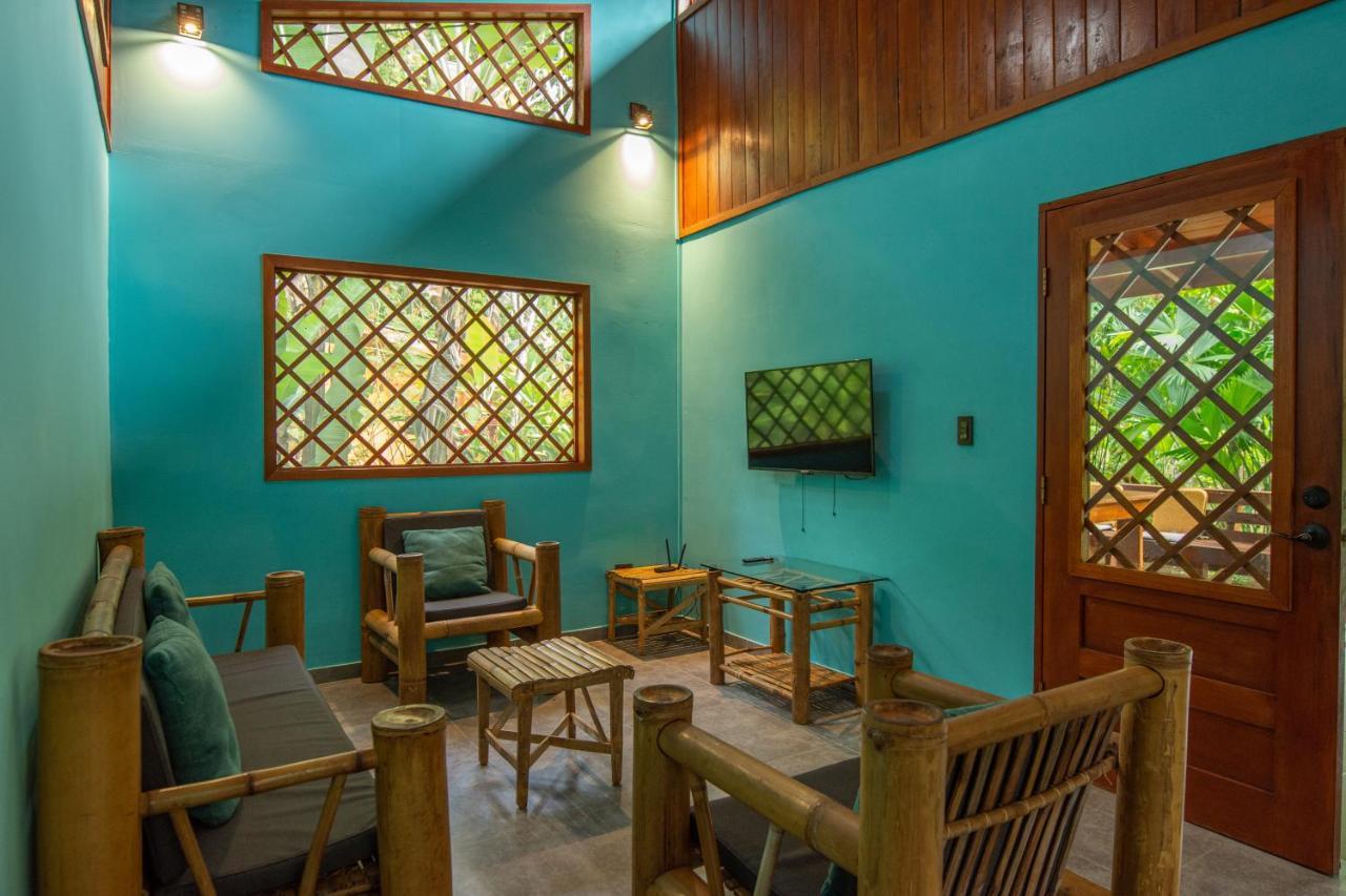 Puerto Viejo de Talamanca Villa Pina Dorada Dependencia Del Hotel Casa Merlin מראה חיצוני תמונה