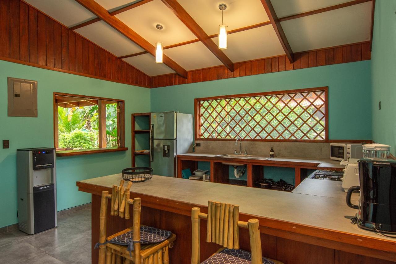 Puerto Viejo de Talamanca Villa Pina Dorada Dependencia Del Hotel Casa Merlin מראה חיצוני תמונה