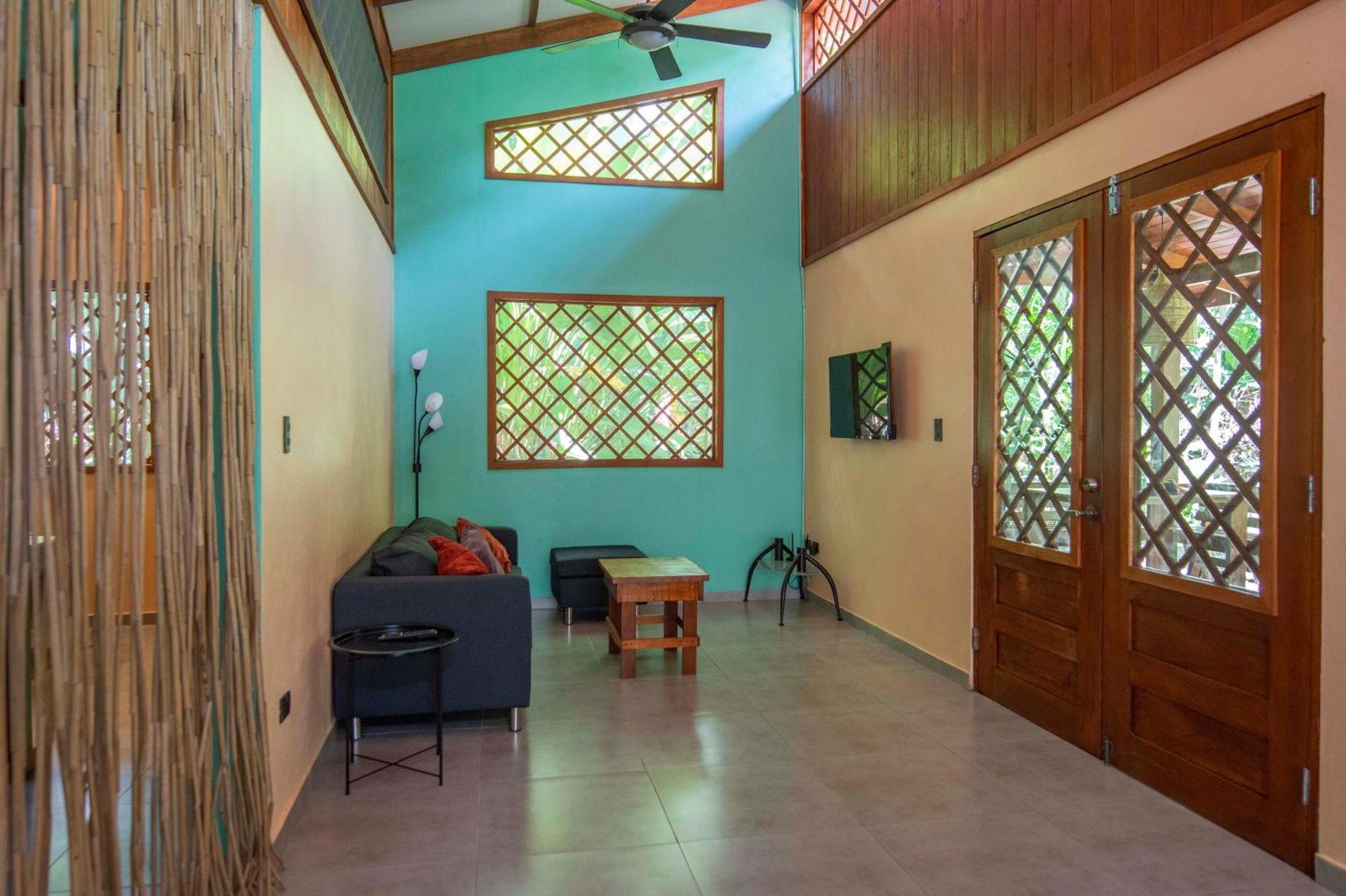 Puerto Viejo de Talamanca Villa Pina Dorada Dependencia Del Hotel Casa Merlin מראה חיצוני תמונה