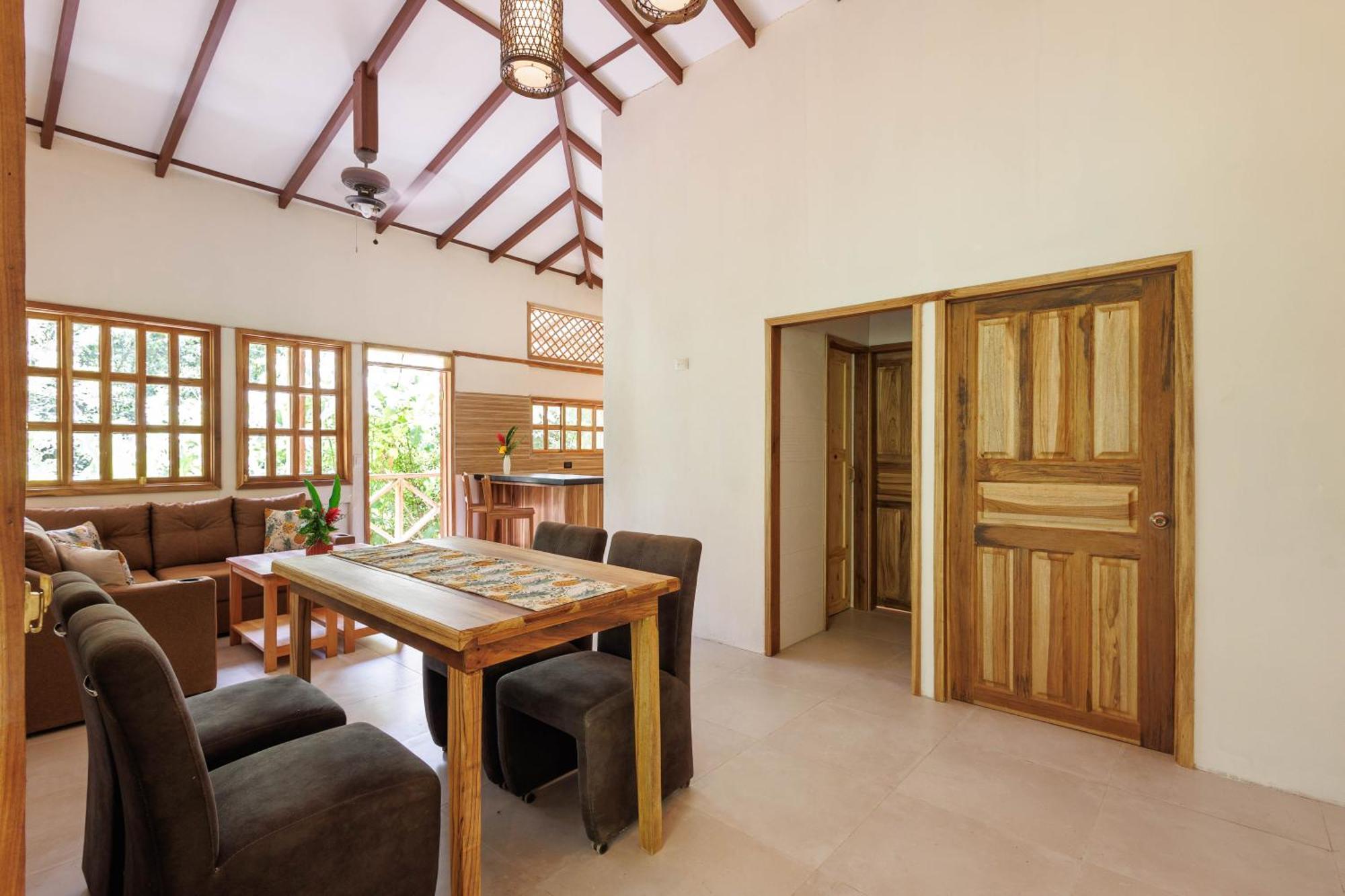 Puerto Viejo de Talamanca Villa Pina Dorada Dependencia Del Hotel Casa Merlin מראה חיצוני תמונה
